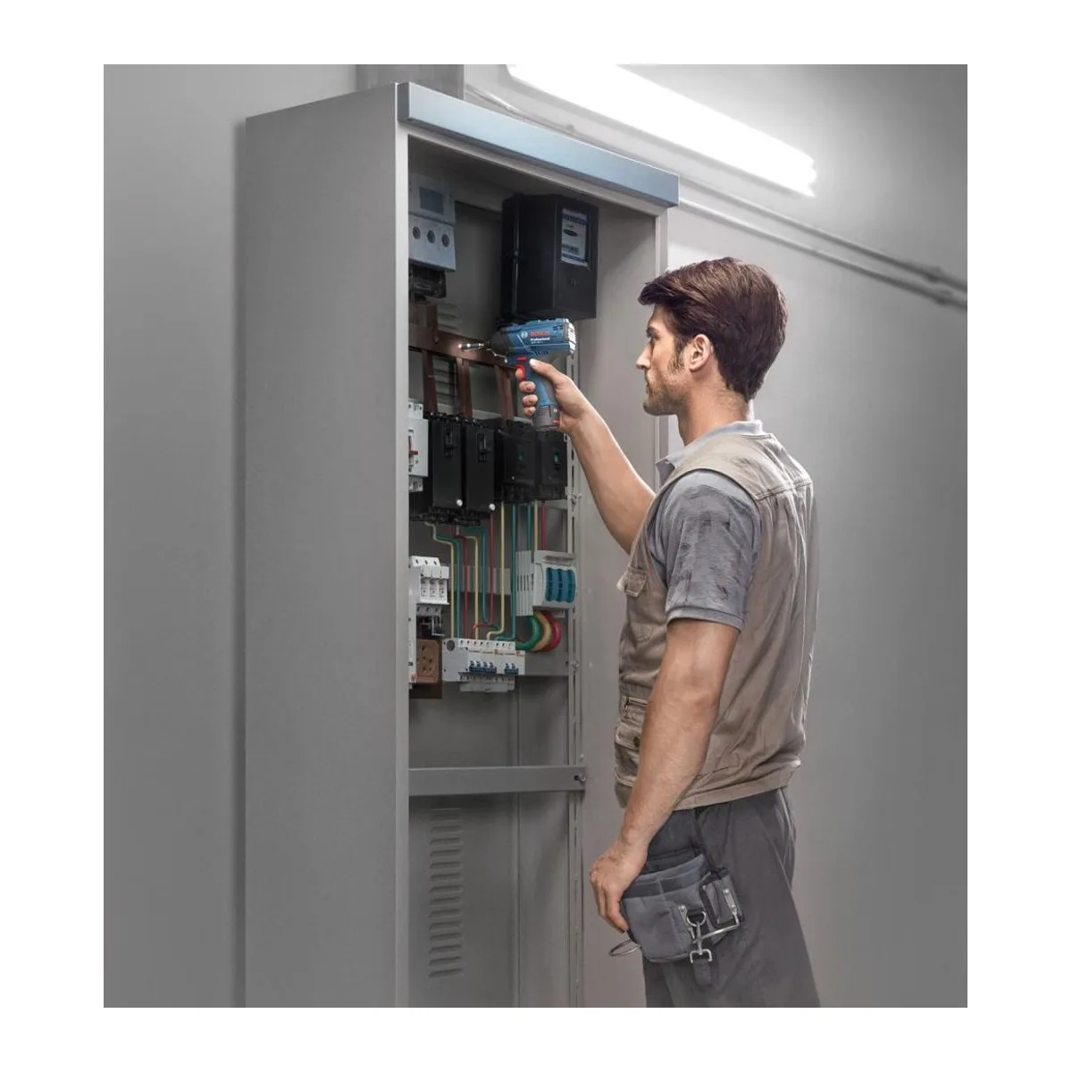 BOSCH GDR 120-LI 12V 1,5 Ah ÇİFT AKÜLÜ SOMUN SIKMA - Görsel 3