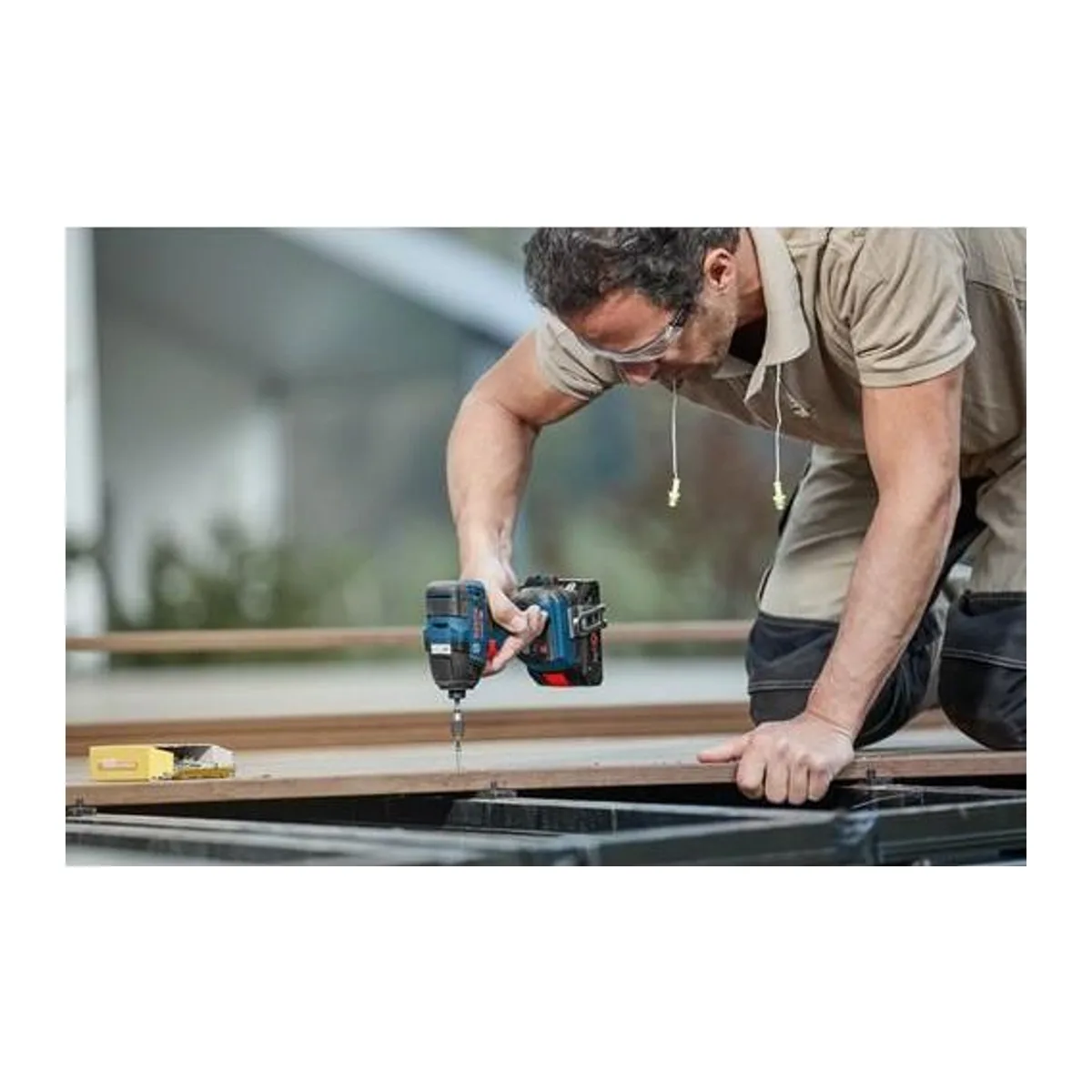 BOSCH GDR 18V-200 C AKÜLÜ DARBELİ SOMUN SIKMA - Görsel 4